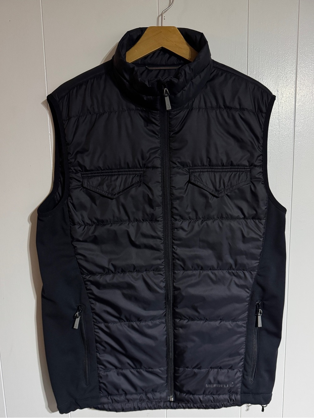 Merrell Black Vest Mens Large Insulated Full Zip M-Select Warm + Dry Primaloft
